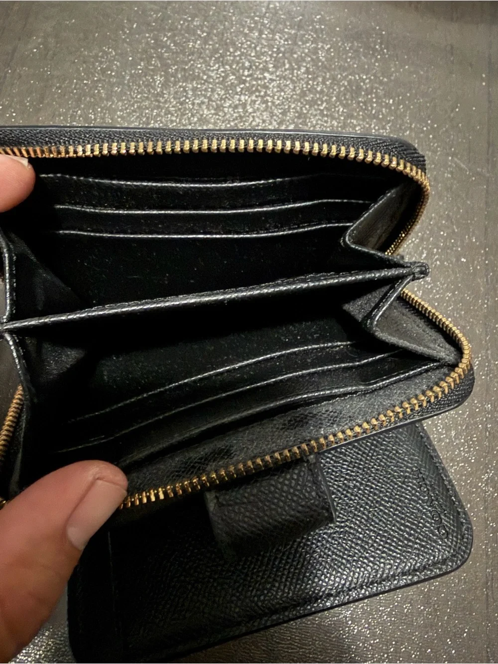 Coach Signature Zip-Around Women's Wallet Brown Gold Logo Accents Credit Card
